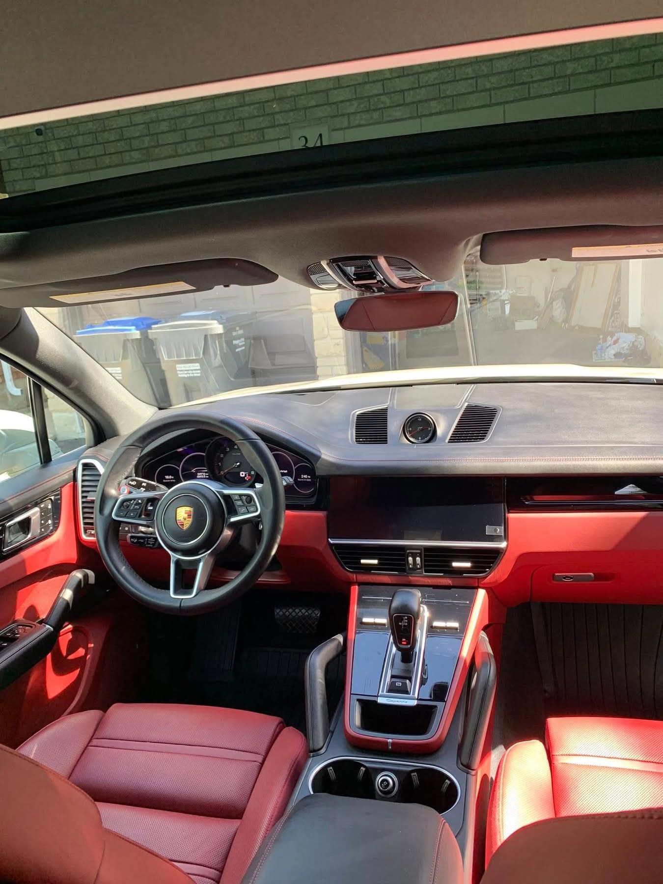 Full detail interior, red leather seats and dash